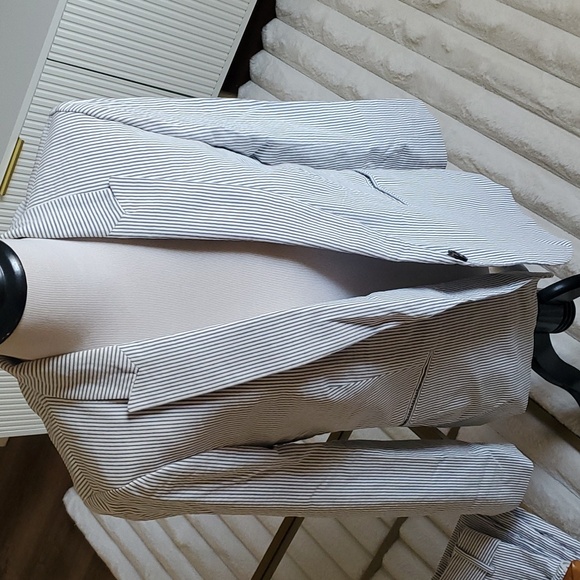 3 PIECE J CREW SET BLAZER+PANT+SKIRT Seersucker/Pin Striped Style, Blue & White - Picture 3 of 17